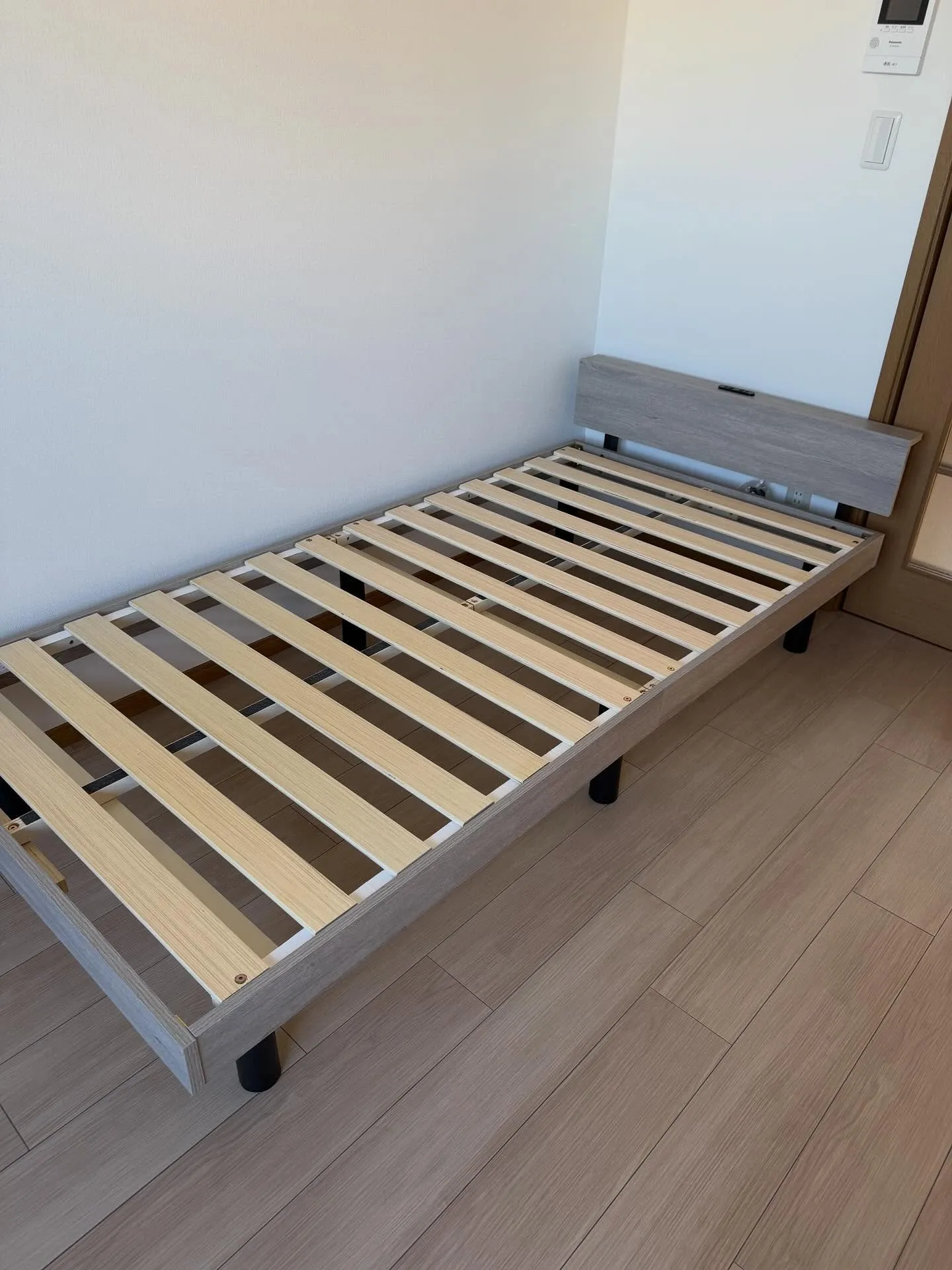 ベッドの組立て🛏️