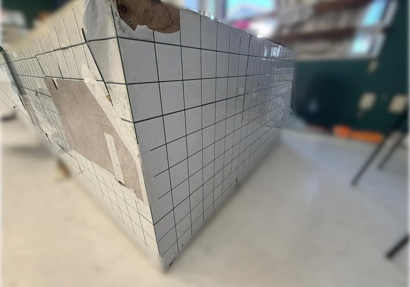 壁の貼り替え！