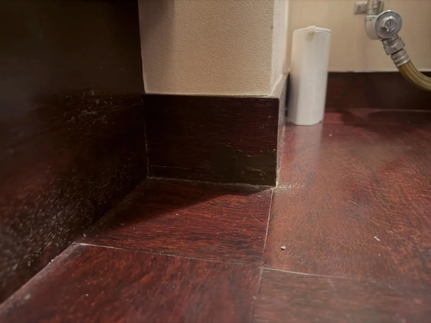 木材剥がれ補修🪵